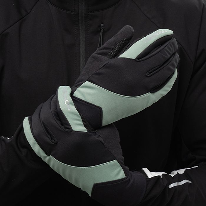 Перчатки лыжные NORDSKI Pro (черный/зеленый)