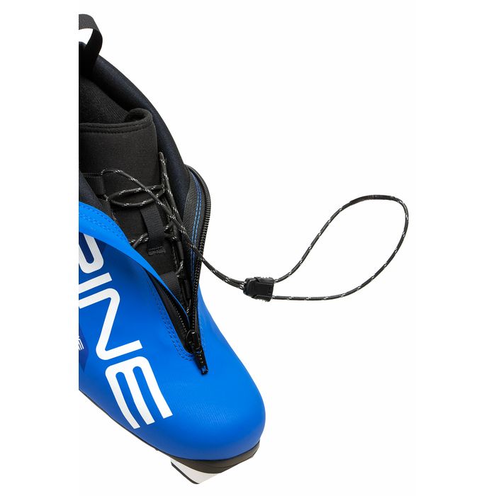 Купить «Лыжные ботинки SPINE NNN Carrera Carbon Pro (598-S) (черный/синий)»в экипировочном центре СПАЙН-СПОРТ