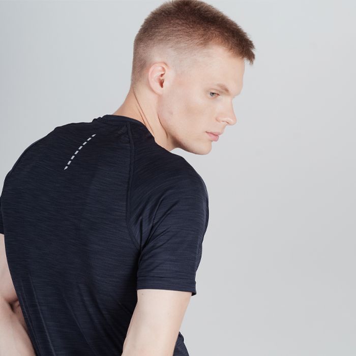 Футболка для бега NORDSKI Pro (черный)