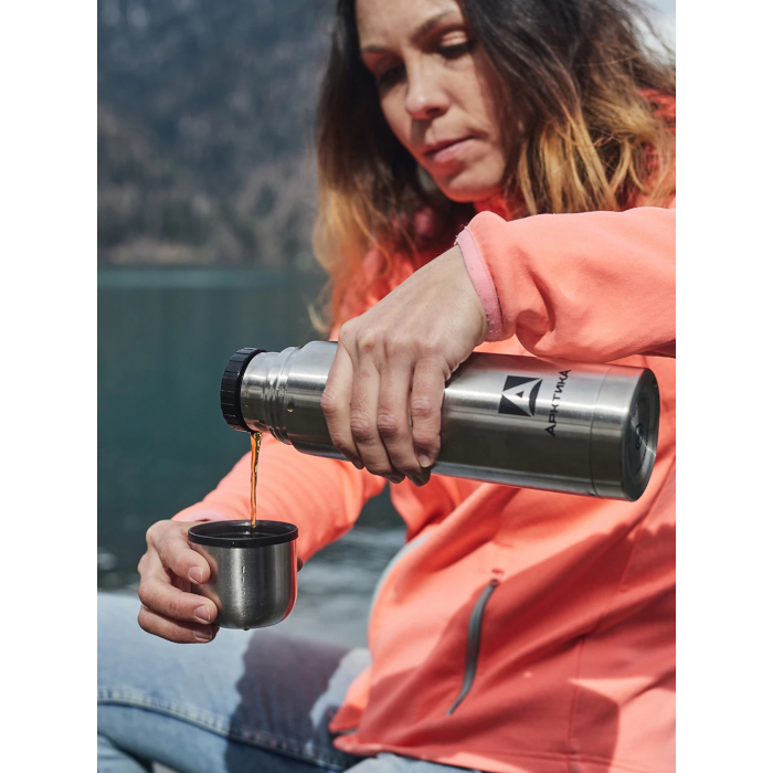 Термос Арктика с узким горлом, глухой пробкой и съемным ситечком, 0,5 л (металл)