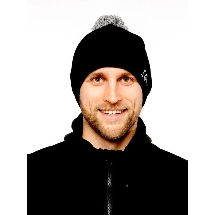 Шапка вязаная MOAX Club (черный)